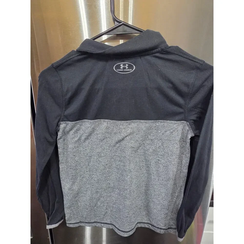 Black and Gray Quarter-Zip - Under Armour - YMD